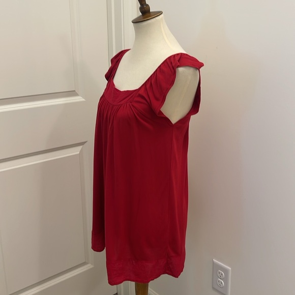 Symmetry Top - Picture 2 of 6